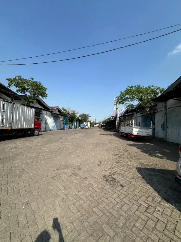 Dijual Gudang Margomulyo Permai