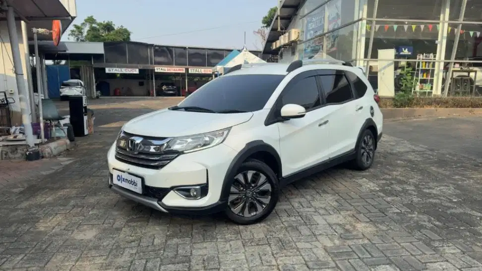 KM Rendah - Honda BRV 1.5 E Bensin-AT 2019