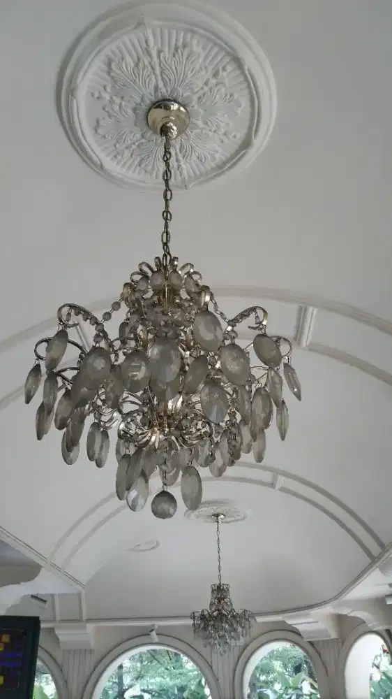 Jual cepat lampu gantung besar ex resto