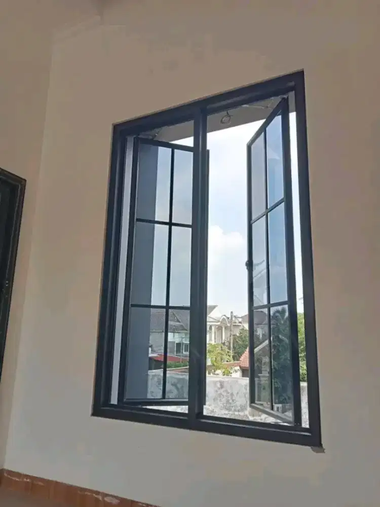 Kusen aluminium pintu jendela kaca