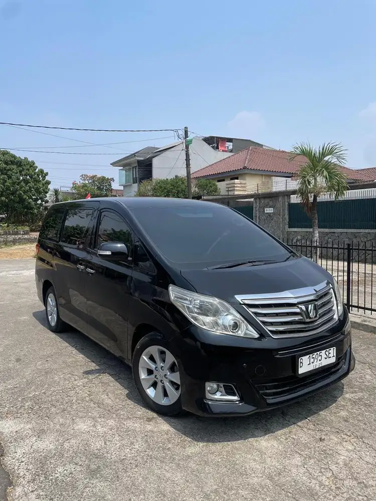 Toyota Alphard 2014 Bensin