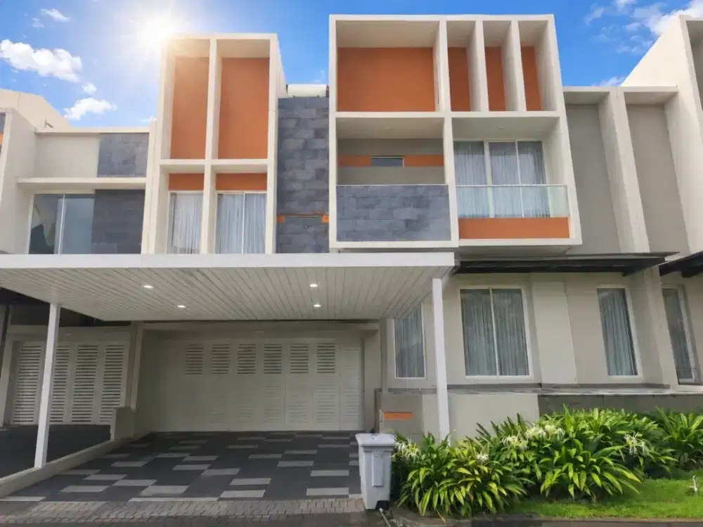 Rumah 2 Lantai 4+1 Kamar Hadap Selatan Furnish di Mozart