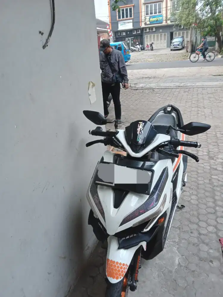 VARIO 150 KEYLES