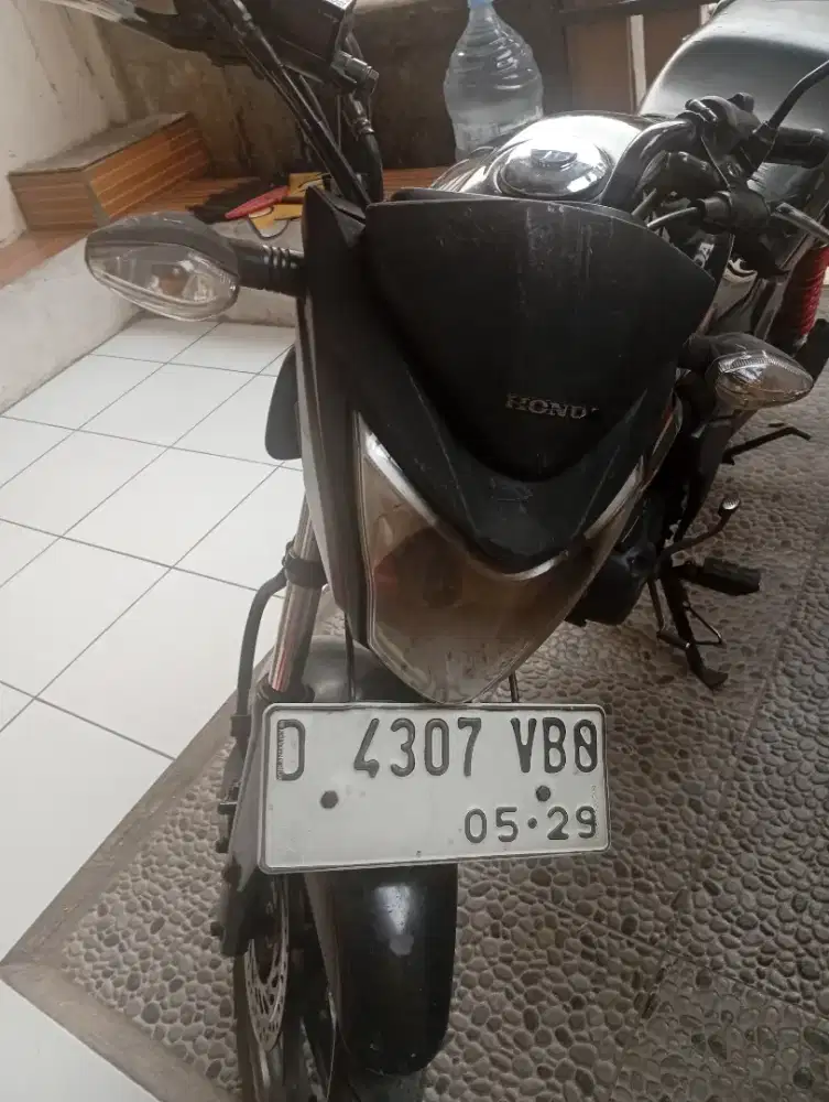 Jual motor bekas Honda Verza