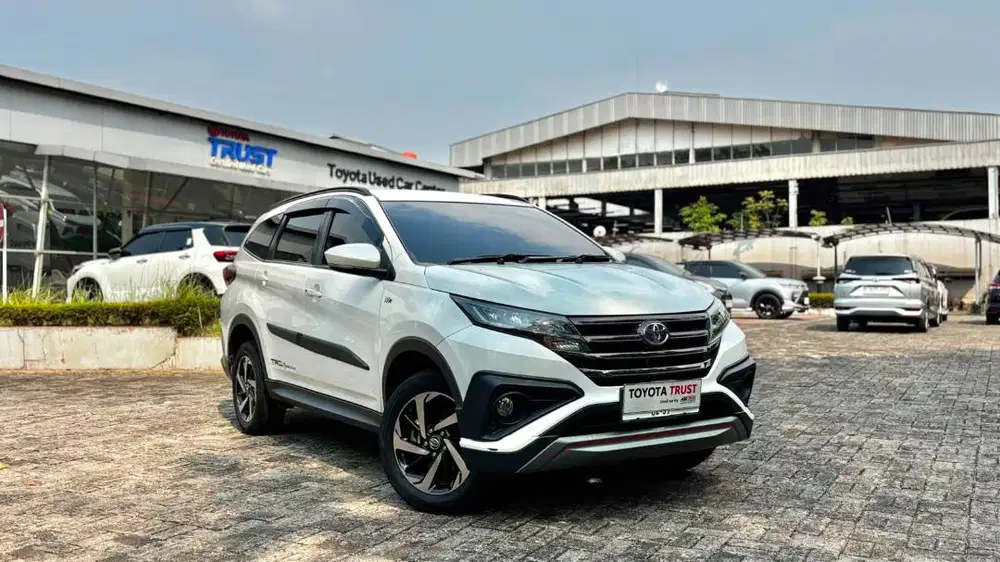 TOYOTA RUSH S TRD AT 2021 - GARANSI TOYOTA
