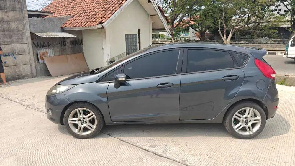 Ford Fiesta 2011 Bensin