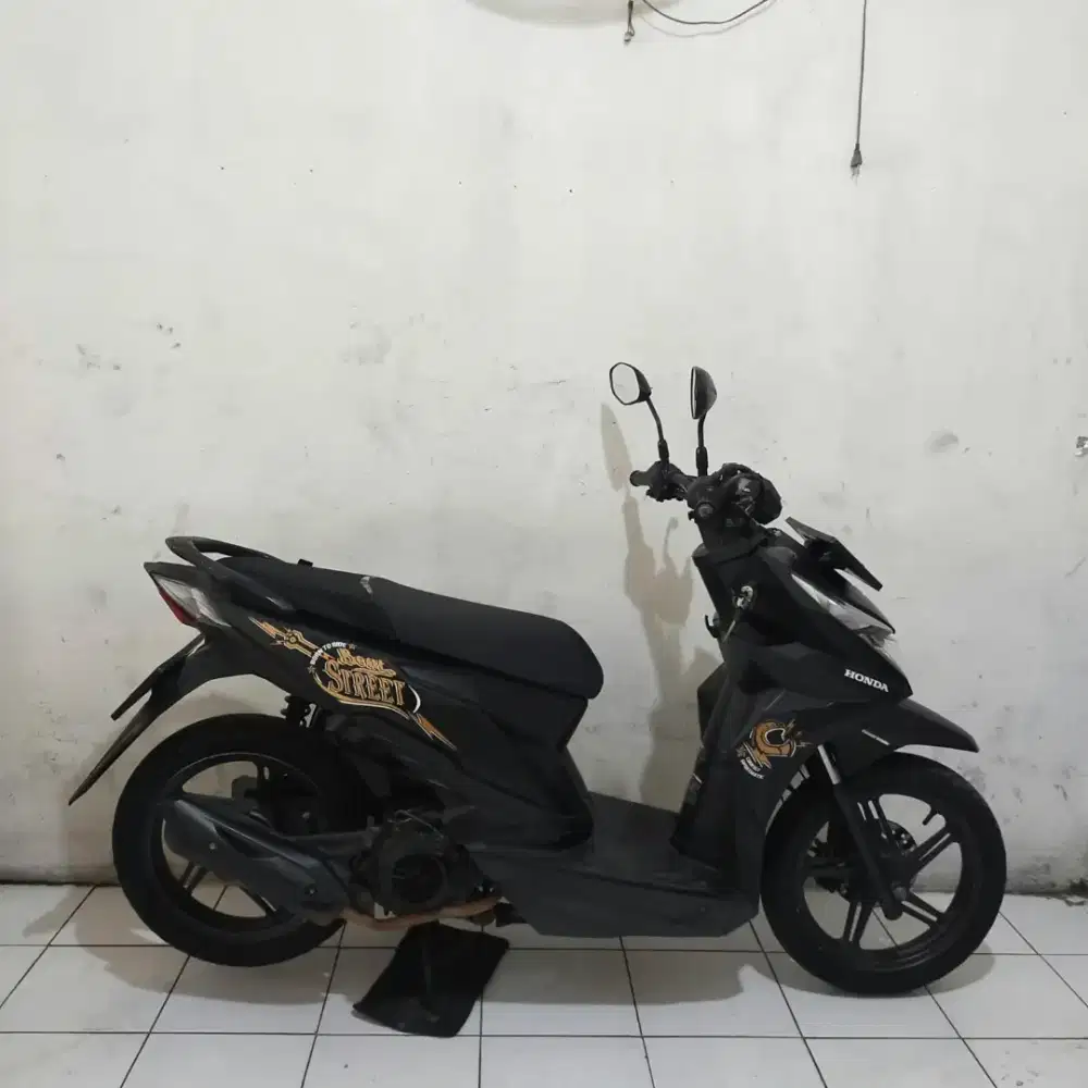 Honda Beat Street 2019 Bagus lengkap Mesin Cakep