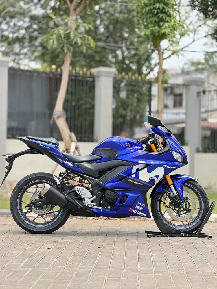 YAMAHA NEW R25 BIRU 2018 KM 13K KONDISI MULUS SIAP RIDING