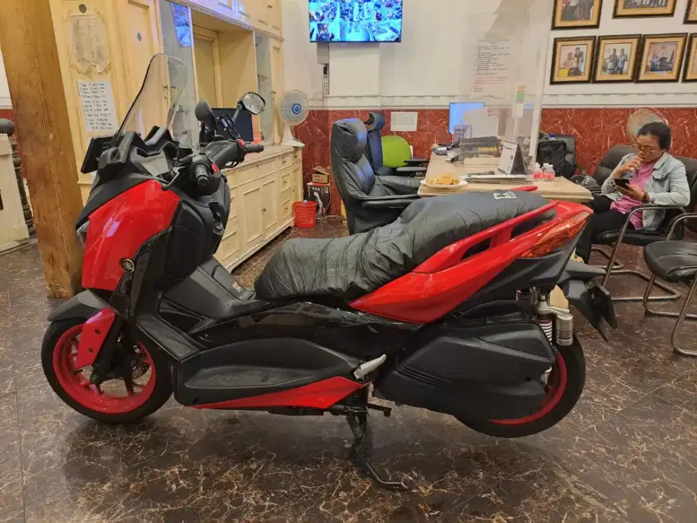 HUB.KIKI XMAX 250CC TH.2022 MESIN ADEM GRES HARGA DIBAWAH PASARAN FB
