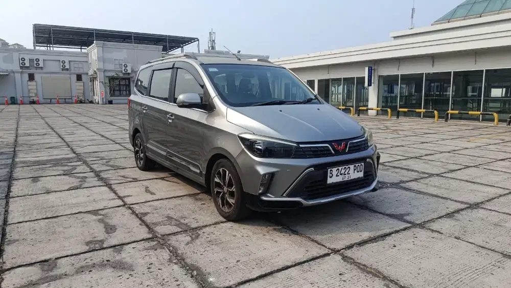 Wuling Confero S at autometik abu abu facelift 2021