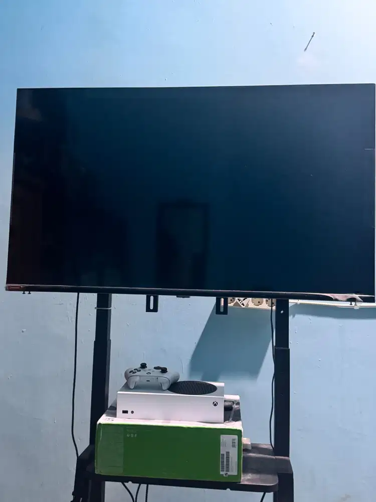 Xbox series s + tv 43 inc