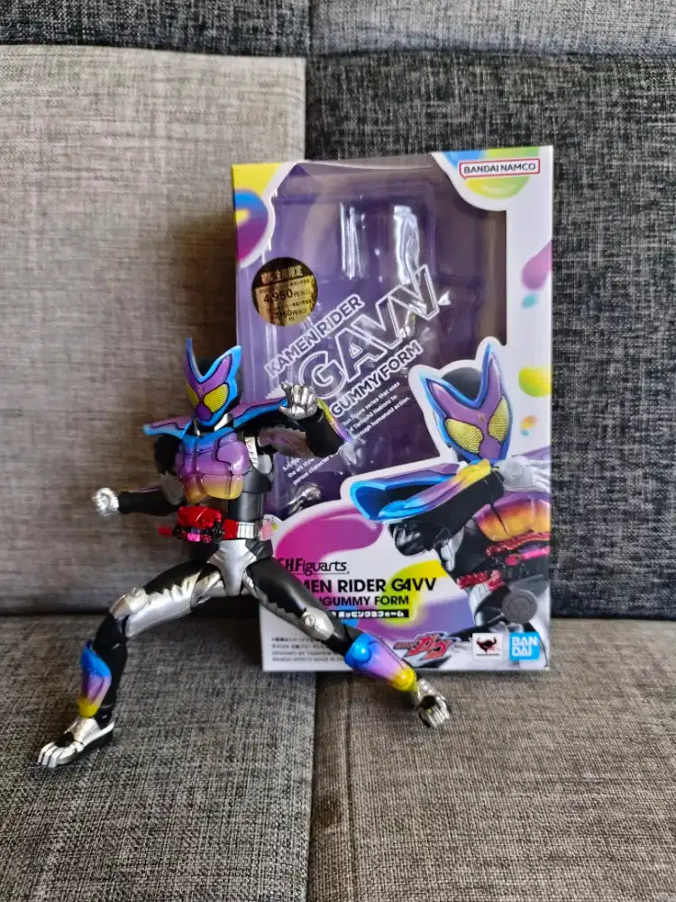 SHF Kamen Rider GAVV