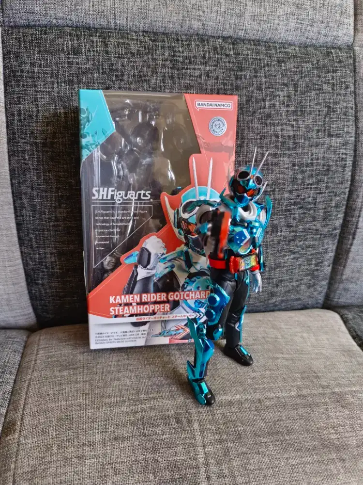 SHF Kamen Rider Gotchard