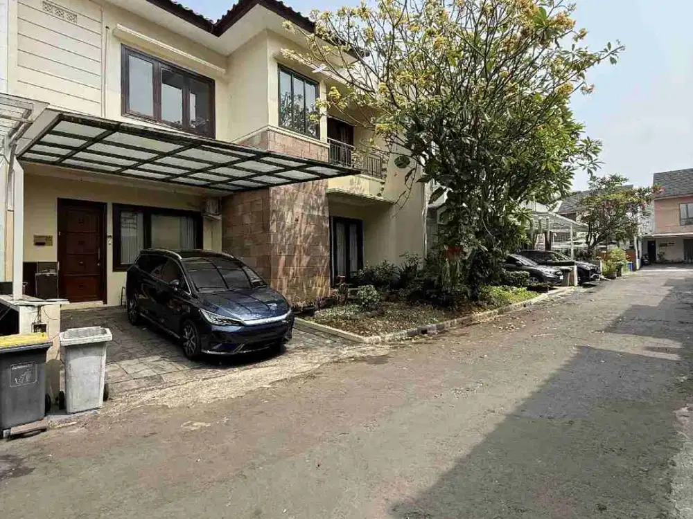 RUMAH CANTIK DALAM TOWNHOUSE DI KEMANG JAKARTA SELATAN
