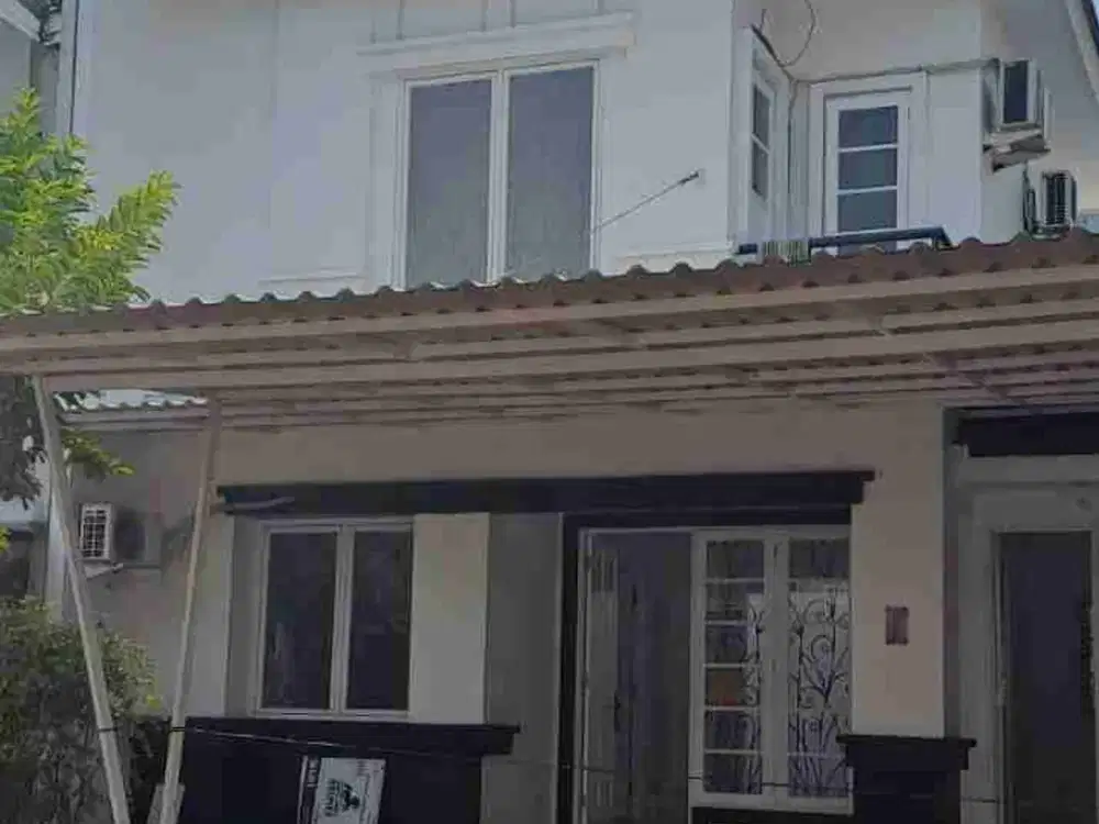 Dijual Rumah Tinggal, @ Kota Wisata