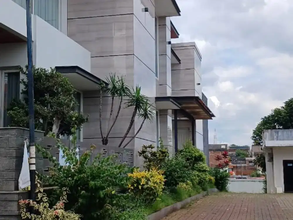 Dijual Rumah Bagus Kokoh Terawat Cileunyi Bandung Timur