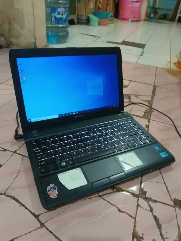 Laptop sony vaio core i3 ram 4