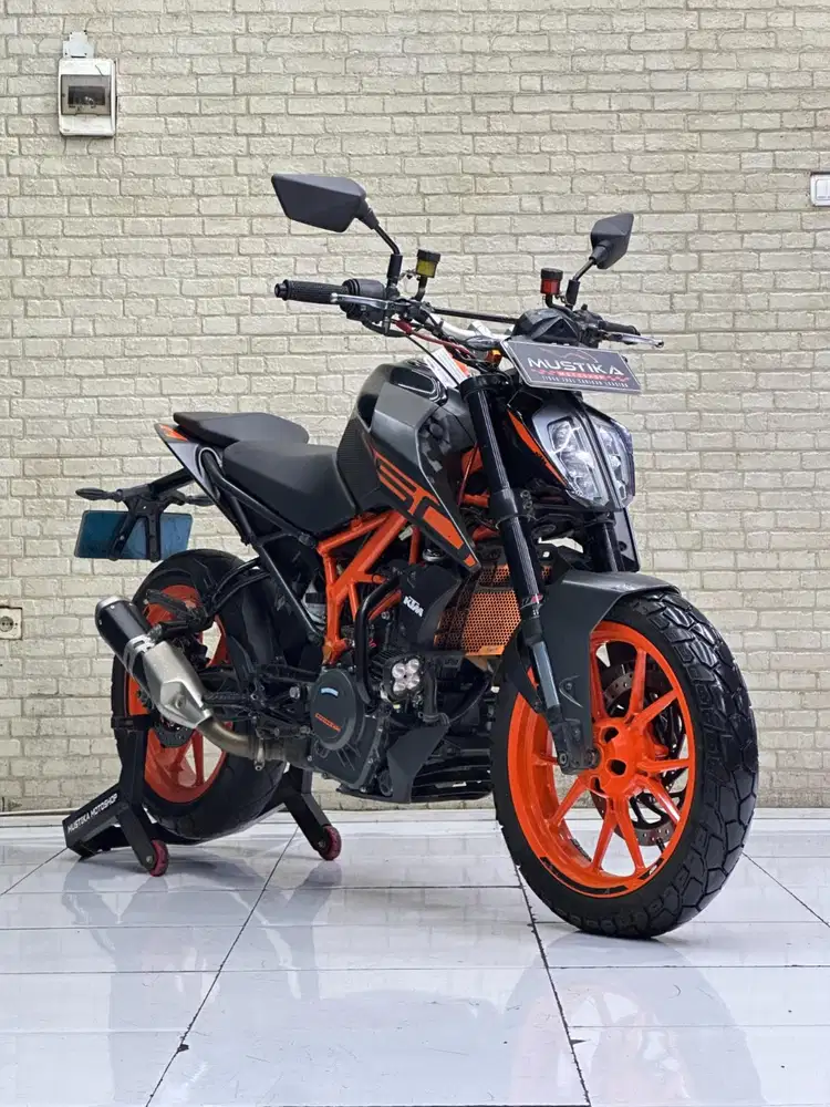 READY‼️ KTM DUKE 250 ABS TH 2022 NOPOL B MULUS NOMINUS
