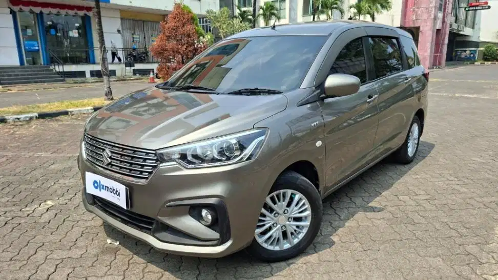 DP MURAH - Suzuki Ertiga 1.4 GL Bensin-MT 2021 Abu - TRV