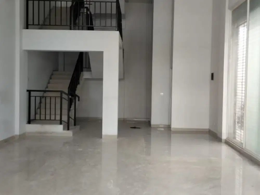 DISEWAKAN RUKO GRAND  ORCHARD  KELAPA GADING JAKARTA UTARA