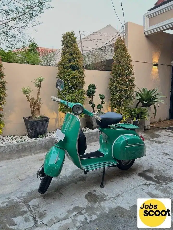 Piaggio vespa super 1974 astuti/astupat