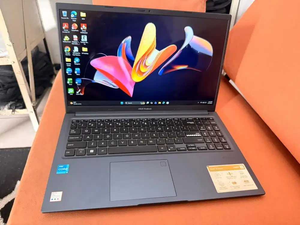 Laptop Desain Asus OLED Touchreen X1502Z Core i3 gen 12