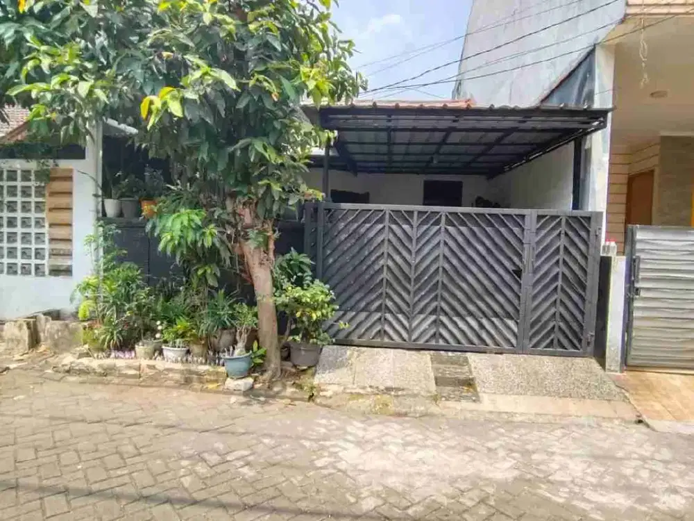 Jual rumah siap huni di duren villa dekat graha raya bintaro
