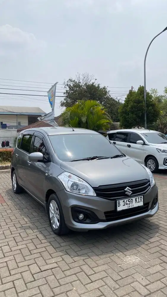 DP 10JT_SUZUKI ERTIGA GL MT 2016