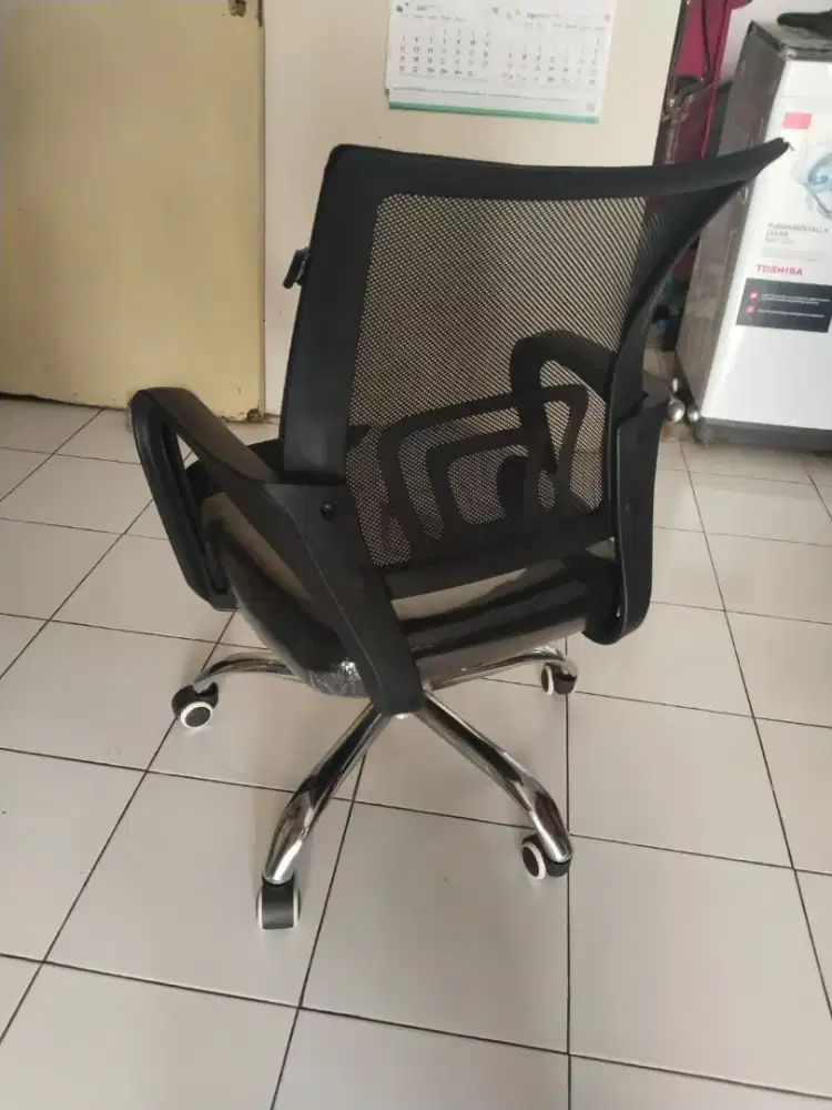 Dijual kursi kantor jaring hidrolik