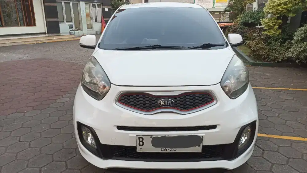 (km 80rb)kia Picanto 1.2 SE AT th 2014 tgn1 putih