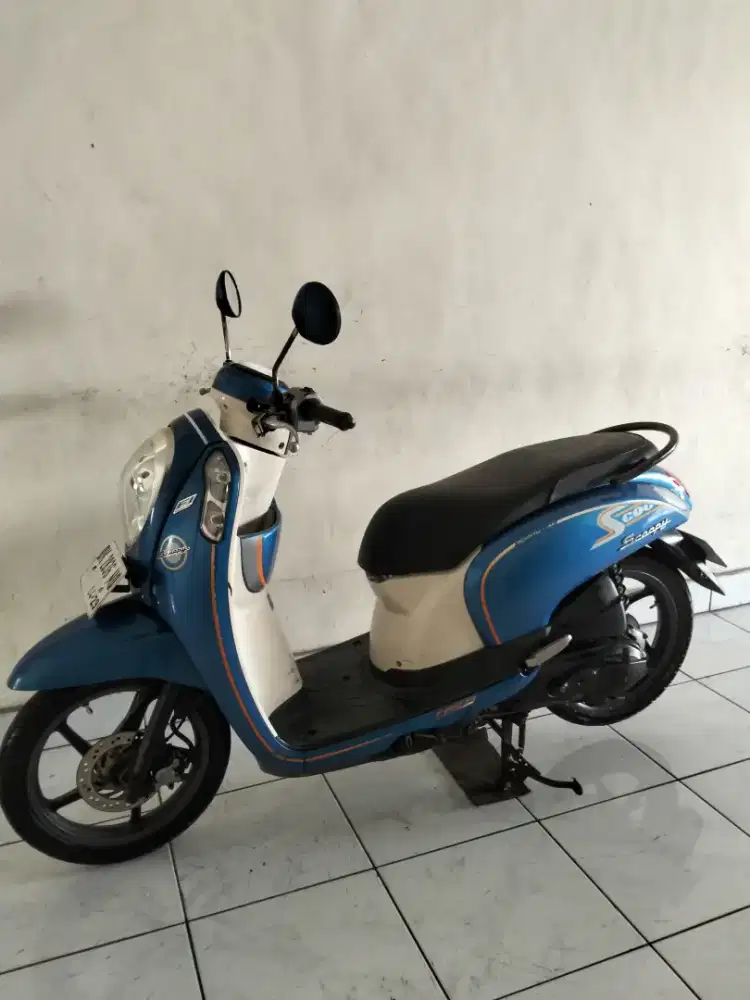 Honda. Scoopy fi thn. 2014 cash Bali dharma motor