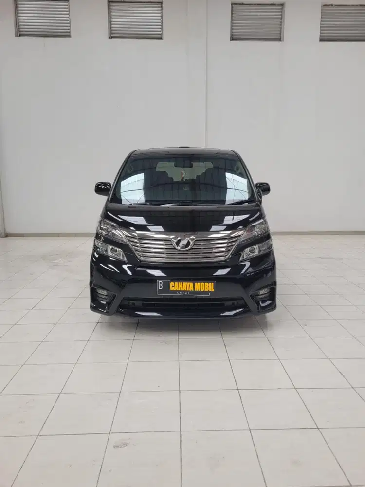 Toyota Vellfire 2.4Z Audioless 2011