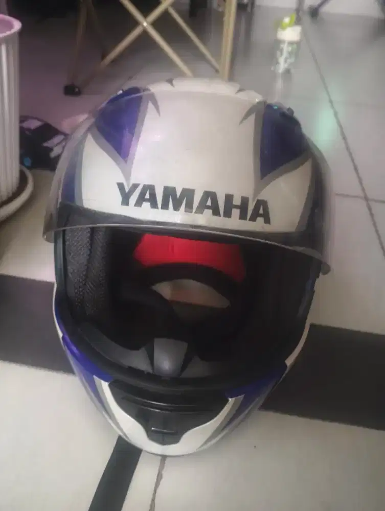 Helmet asli yamaha.setempel tanda tangan lorenzo
