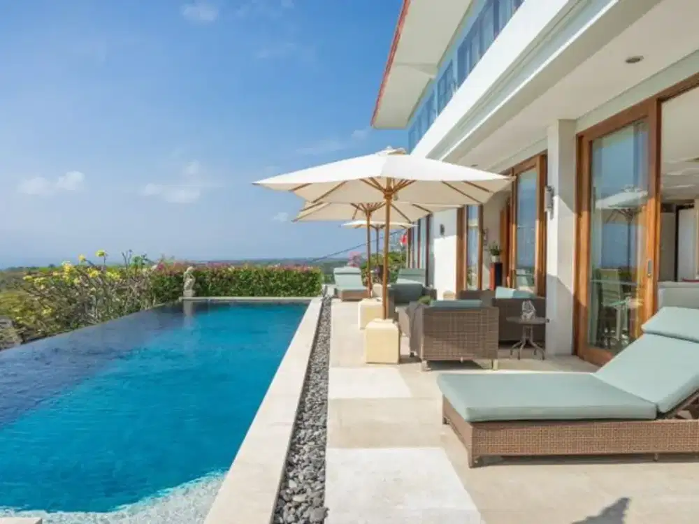 LUXURY VILLA DENGAN PRIVATE POOL DI PECATU LABUAN SAIT BADUNG