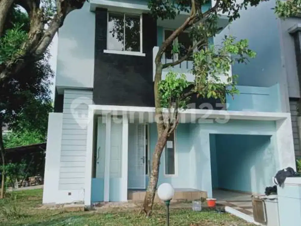 Baru Renov Hoek di Pondok Hijau Golf Gading Serpong