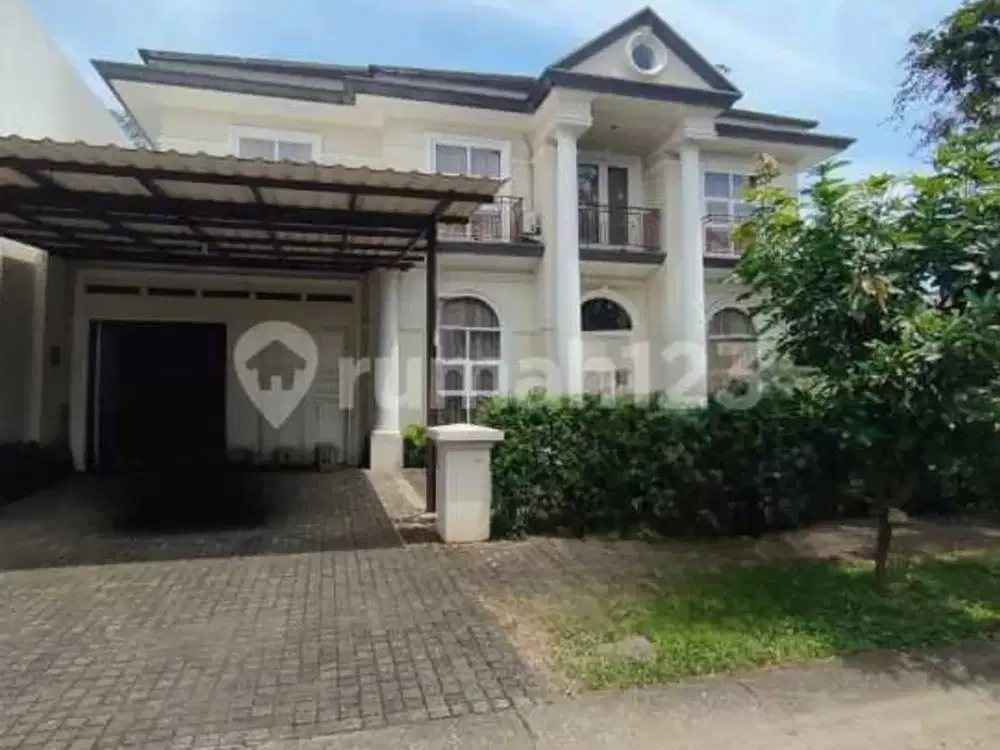 Rumah Old Money Dekat Lapangan Golf Fountainebleau BSD City