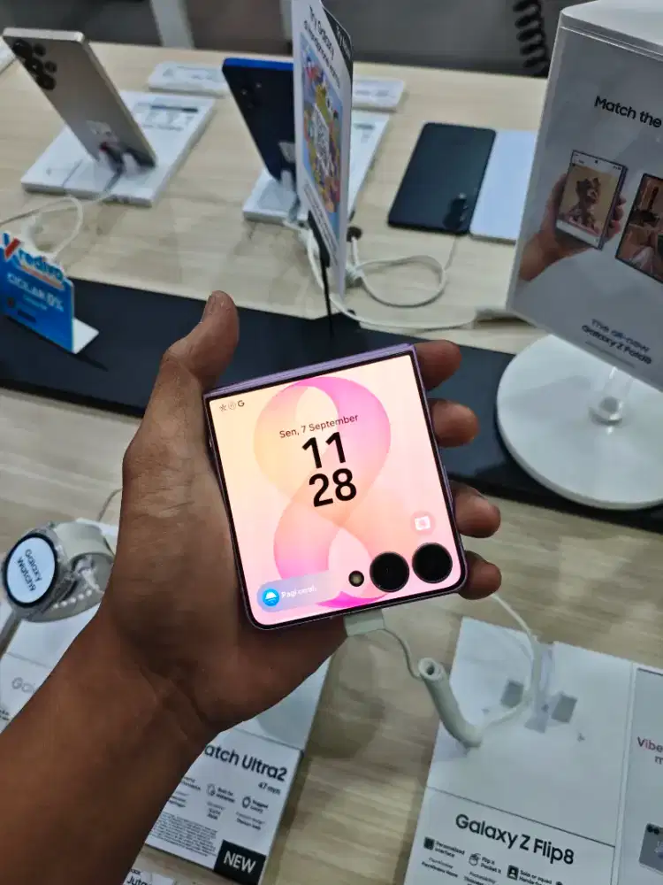 Samsung Galaxy Zflip 8 terbaru promo kredit bunga 0 syarat cukup KTP