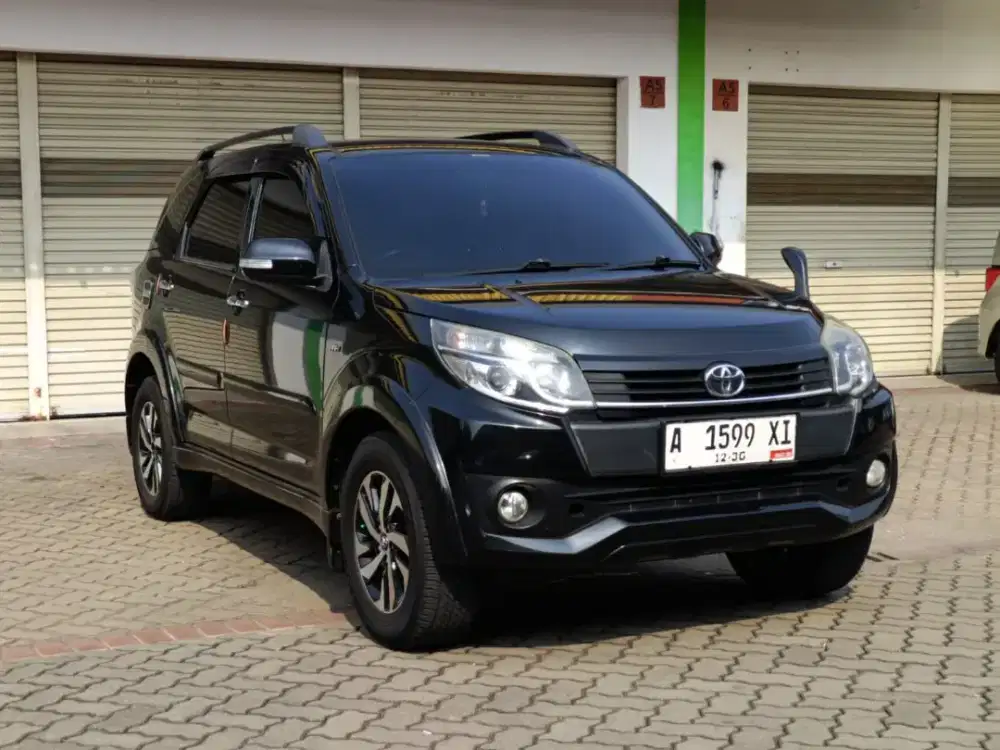 Toyota Rush G at tahun 2015