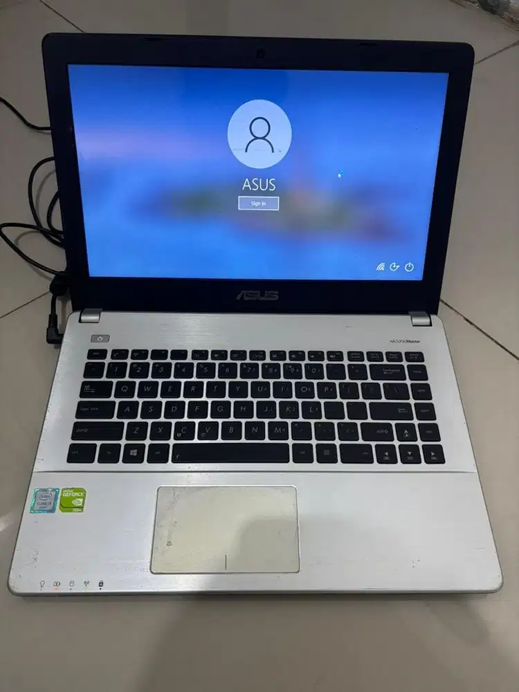Laptop ASUS A450L