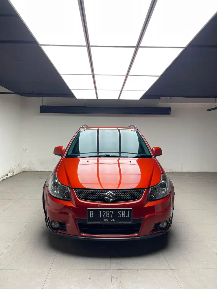 Suzuki SX4 X-Over 1.5 AT 2011