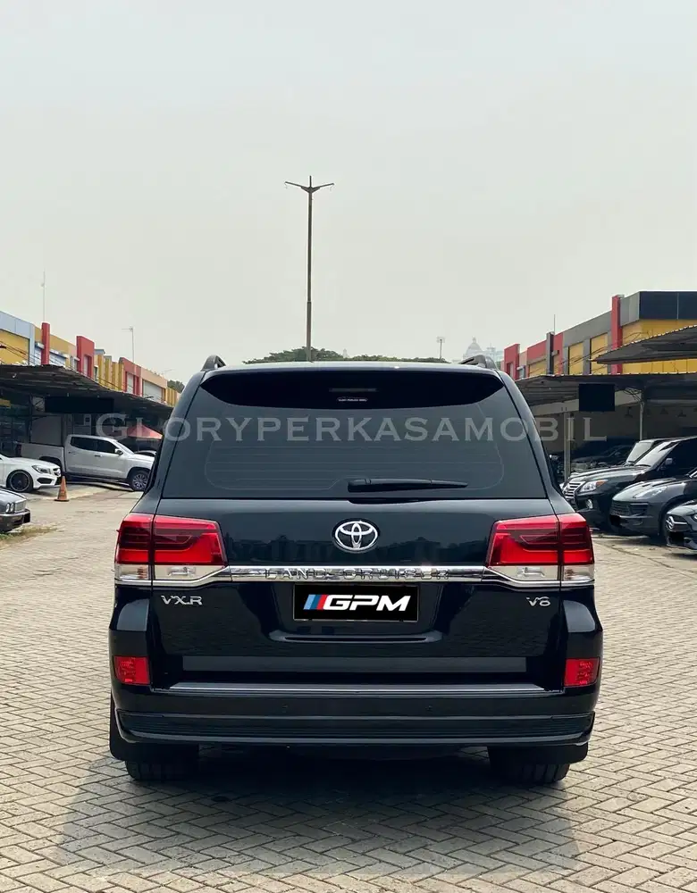 Toyota Land Cruiser VXR 2019/ 2020 KM 31rb ANTIK Toyota LC200 LC 200