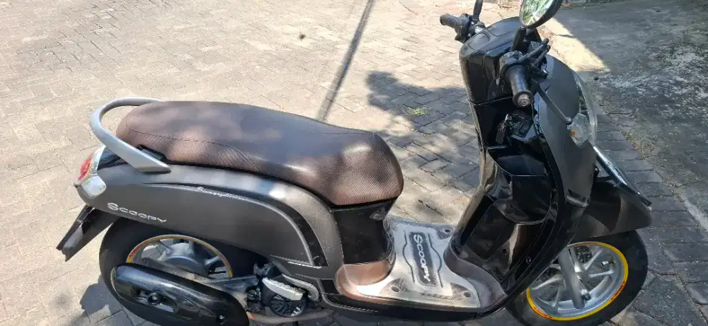 Dijual Scoopy 2017