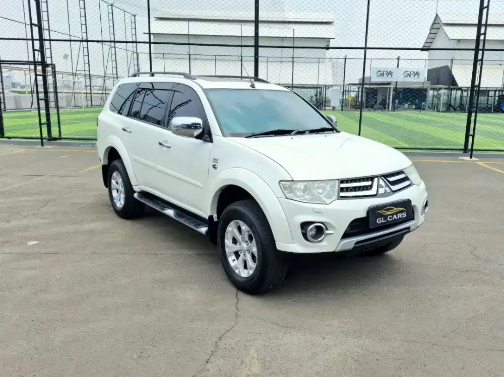 Pajero Dakar VGT Cash 4x2 A/t Mitsubishi 2015 Nik 2014 Solar Biasa Ok