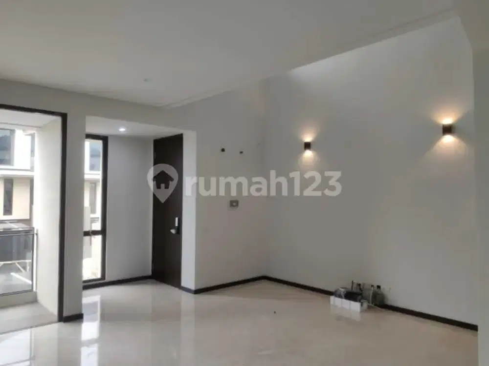 Rumah Cakep Lebar 9 di Zora BSD City