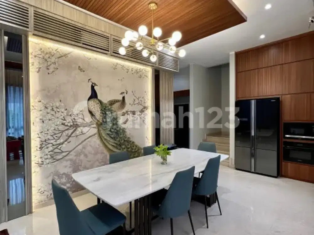 Ada Lift Full Furnished Nava Park BSD City