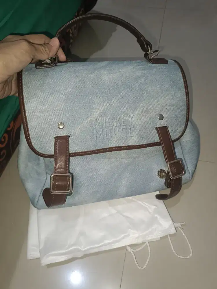 BUTUH DANA JUAL TAS ORI DISNEY