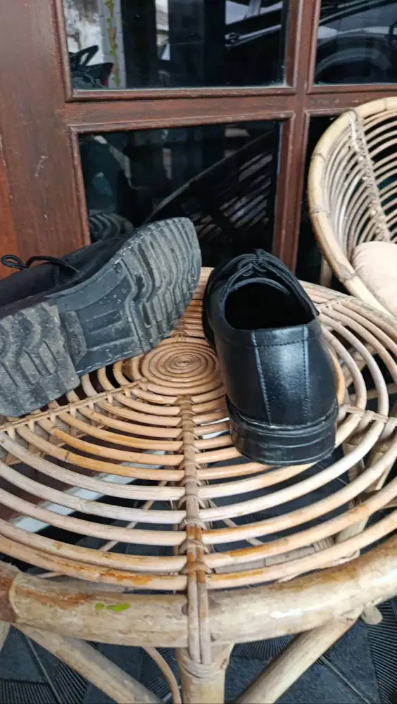 Sepatu Formal Hitam Pria | Second Like New | Pemakaian