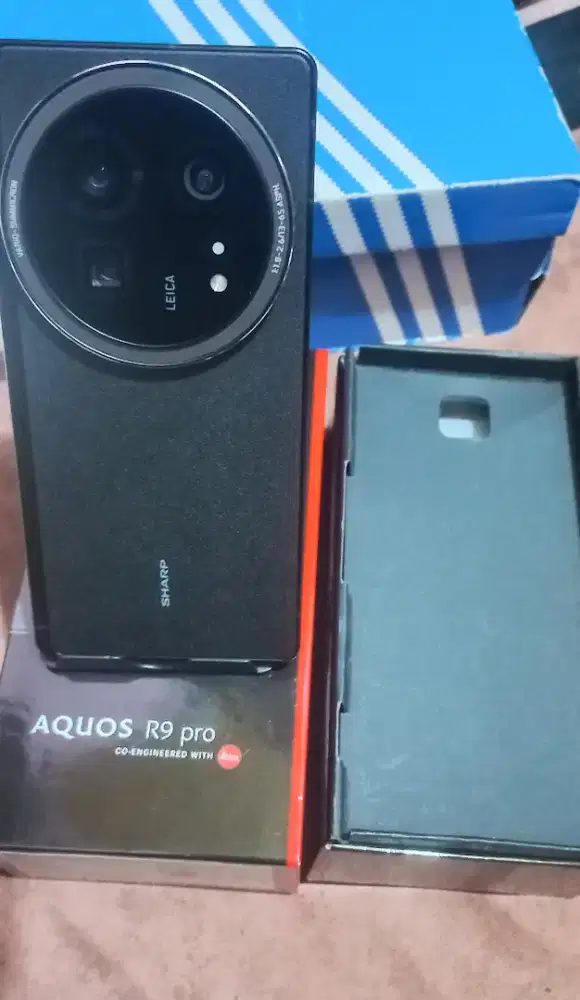 (Like New) Second Hp SHARP AQUOS R9 Pro 5G 12/512GB Leica Summicron AI