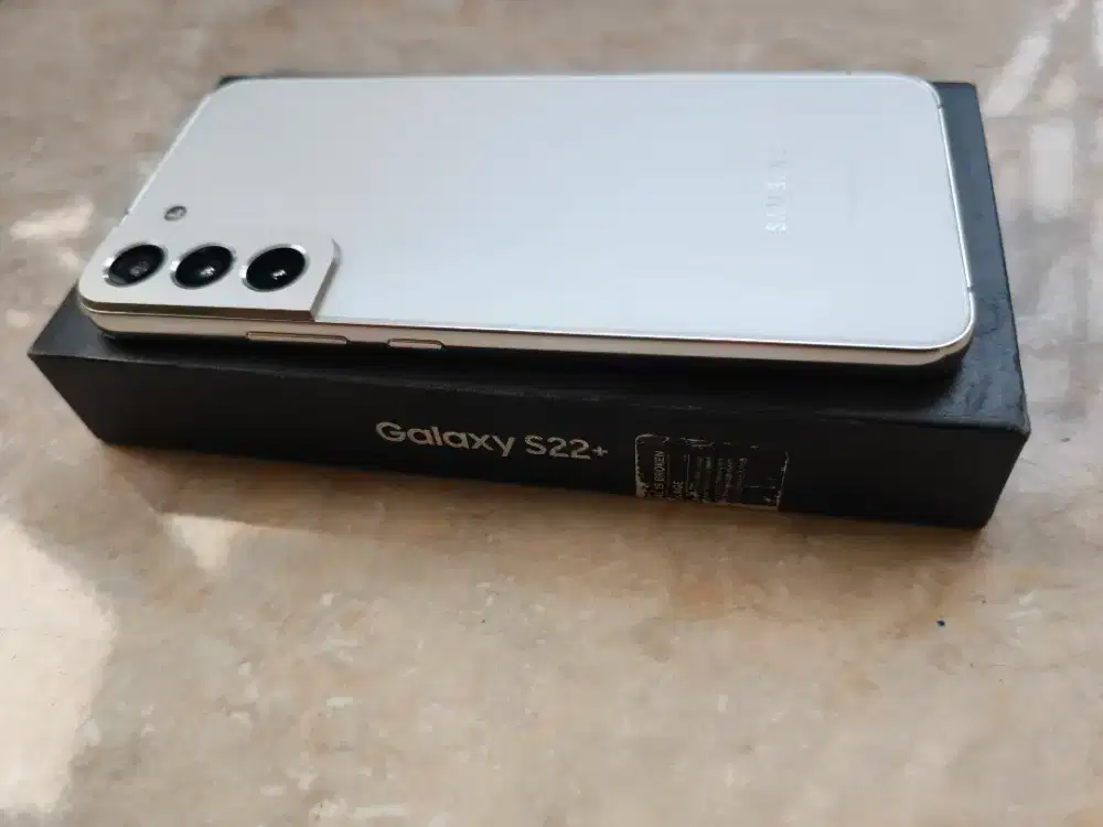 Samsung S22 Plus