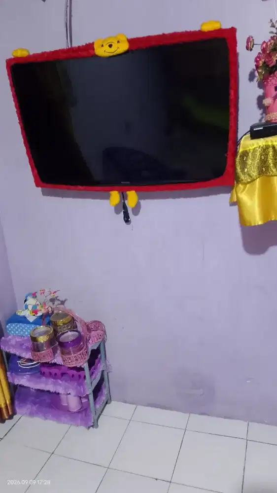 Televisi LED 40 inch